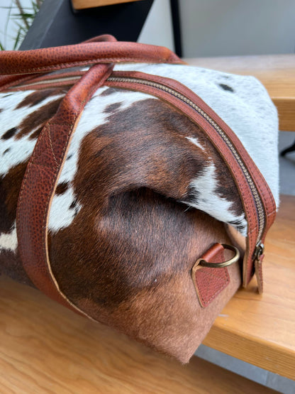 The Dutton Duffle