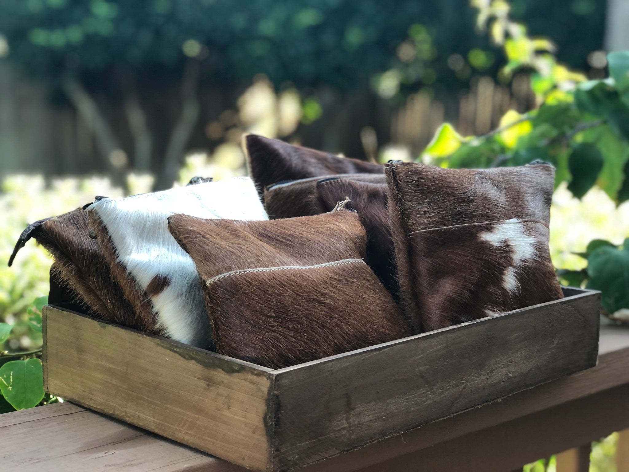 Monterrey cowhide clutch